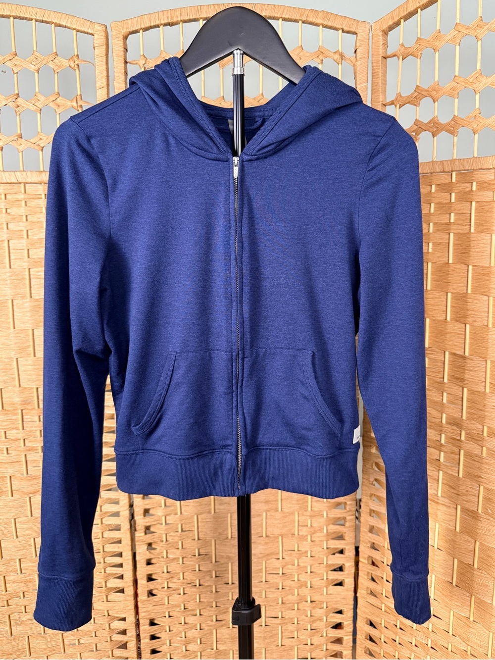 #221 Vuori Modern Full Zip Hoodie Blue Coast Heather Size Smalli